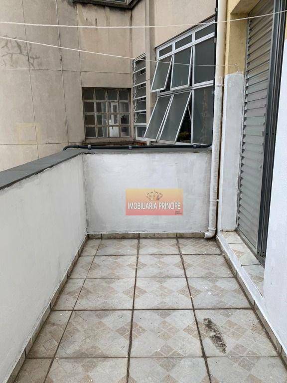 Apartamento à venda com 1 quarto, 32m² - Foto 14