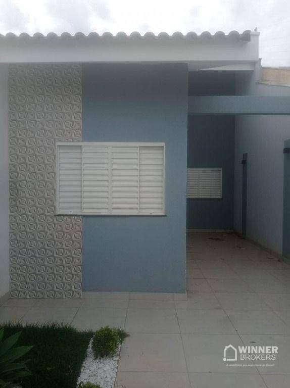 Casa à venda com 3 quartos, 69m² - Foto 2