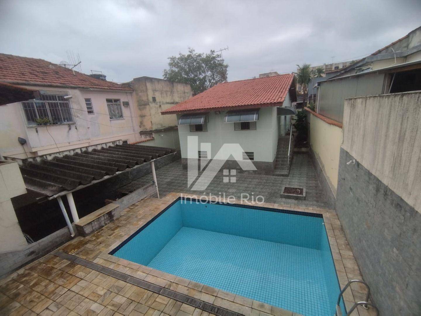Casa à venda com 3 quartos, 258m² - Foto 60
