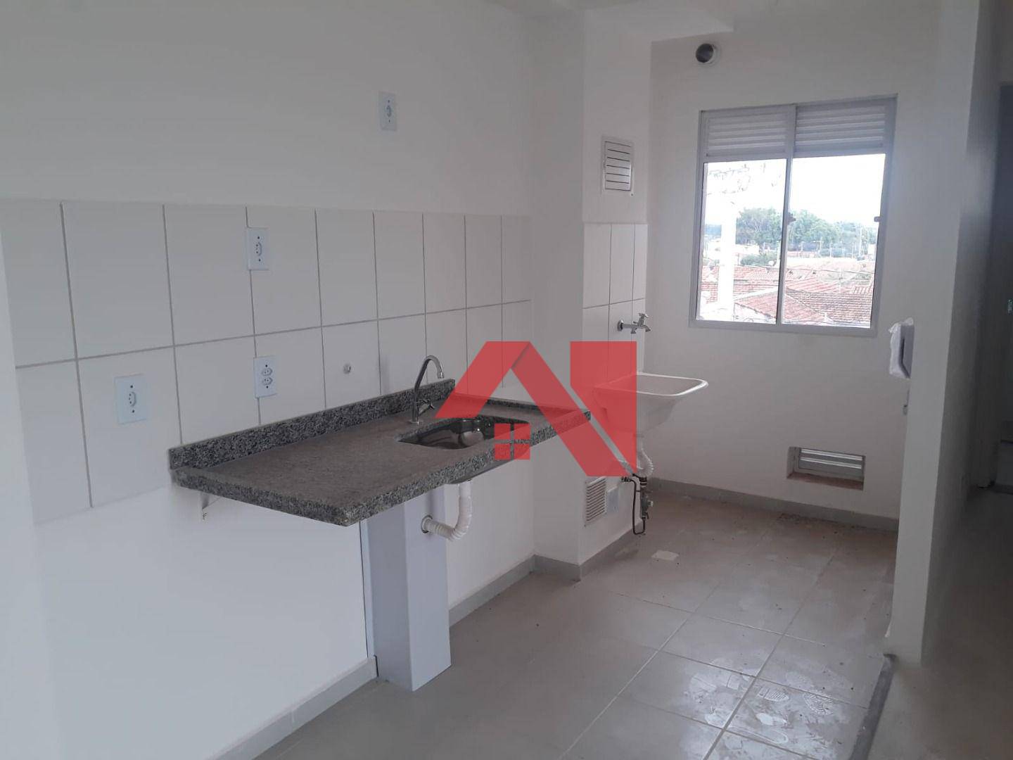 Apartamento à venda com 2 quartos, 40m² - Foto 3