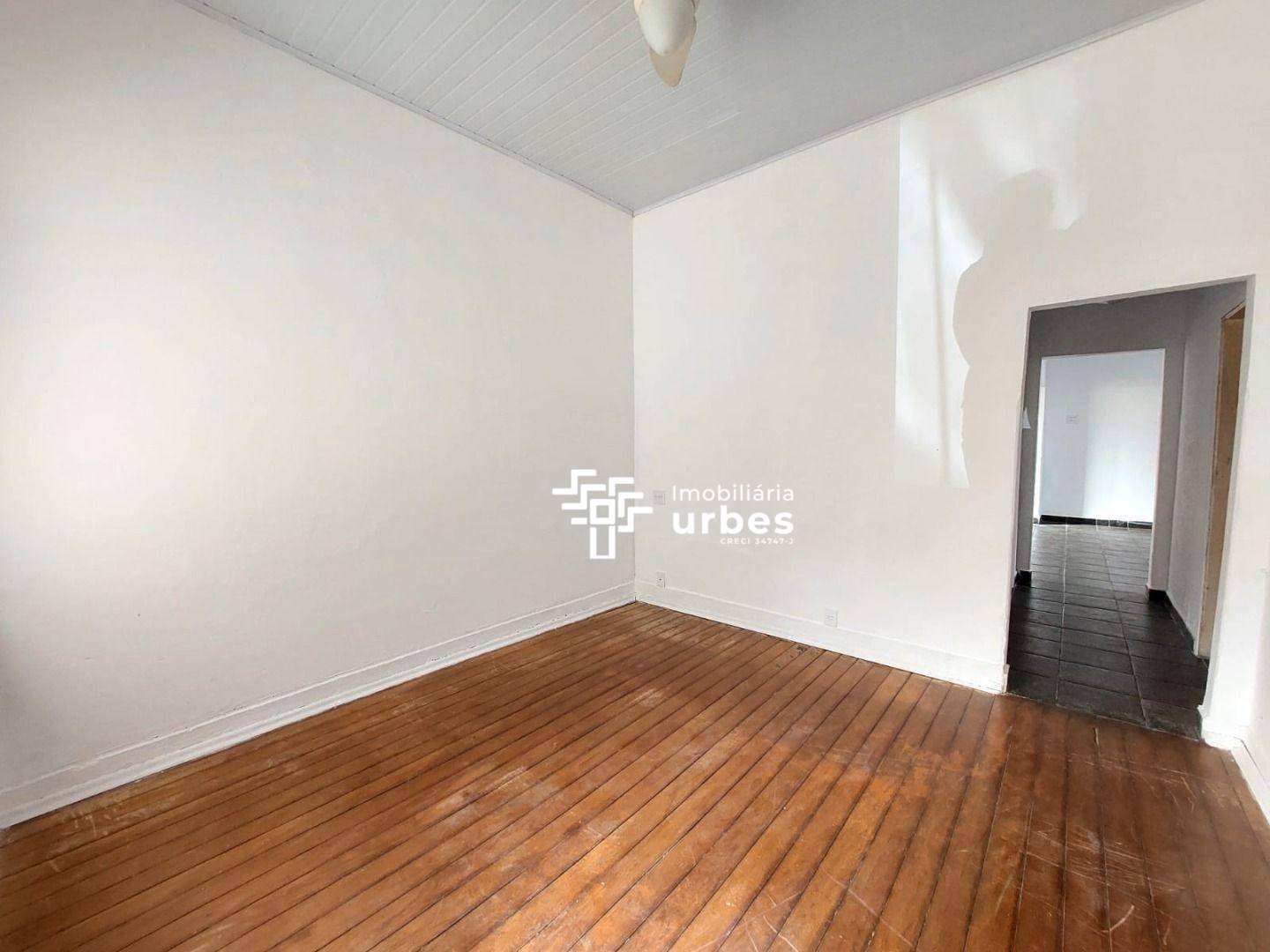 Casa, 4 quartos, 136 m² - Foto 2