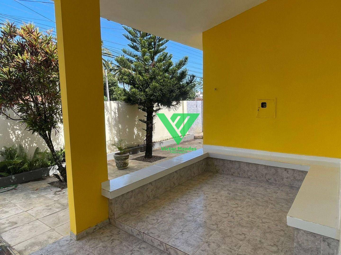 Casa à venda com 5 quartos, 180m² - Foto 15