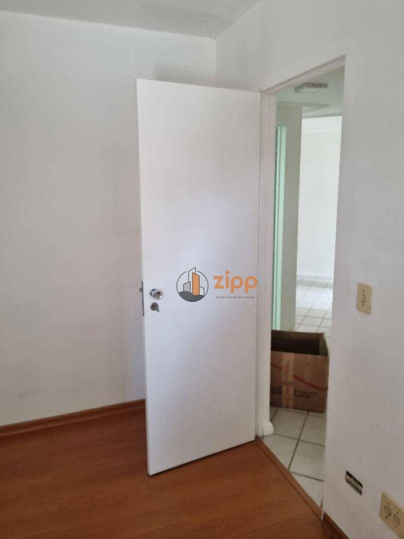 Apartamento para alugar com 3 quartos, 70m² - Foto 19