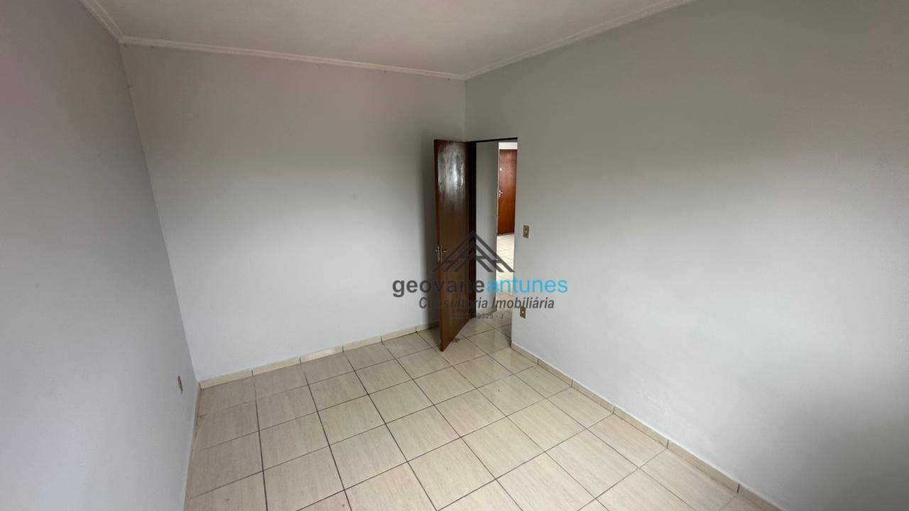 Apartamento para alugar com 2 quartos, 65m² - Foto 2