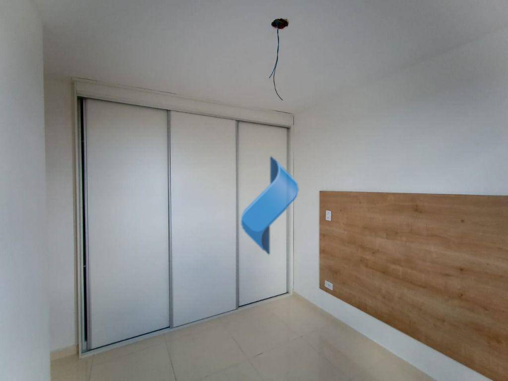 Apartamento à venda com 4 quartos, 102m² - Foto 16