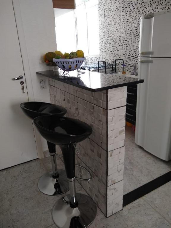 Apartamento à venda com 2 quartos, 46m² - Foto 3