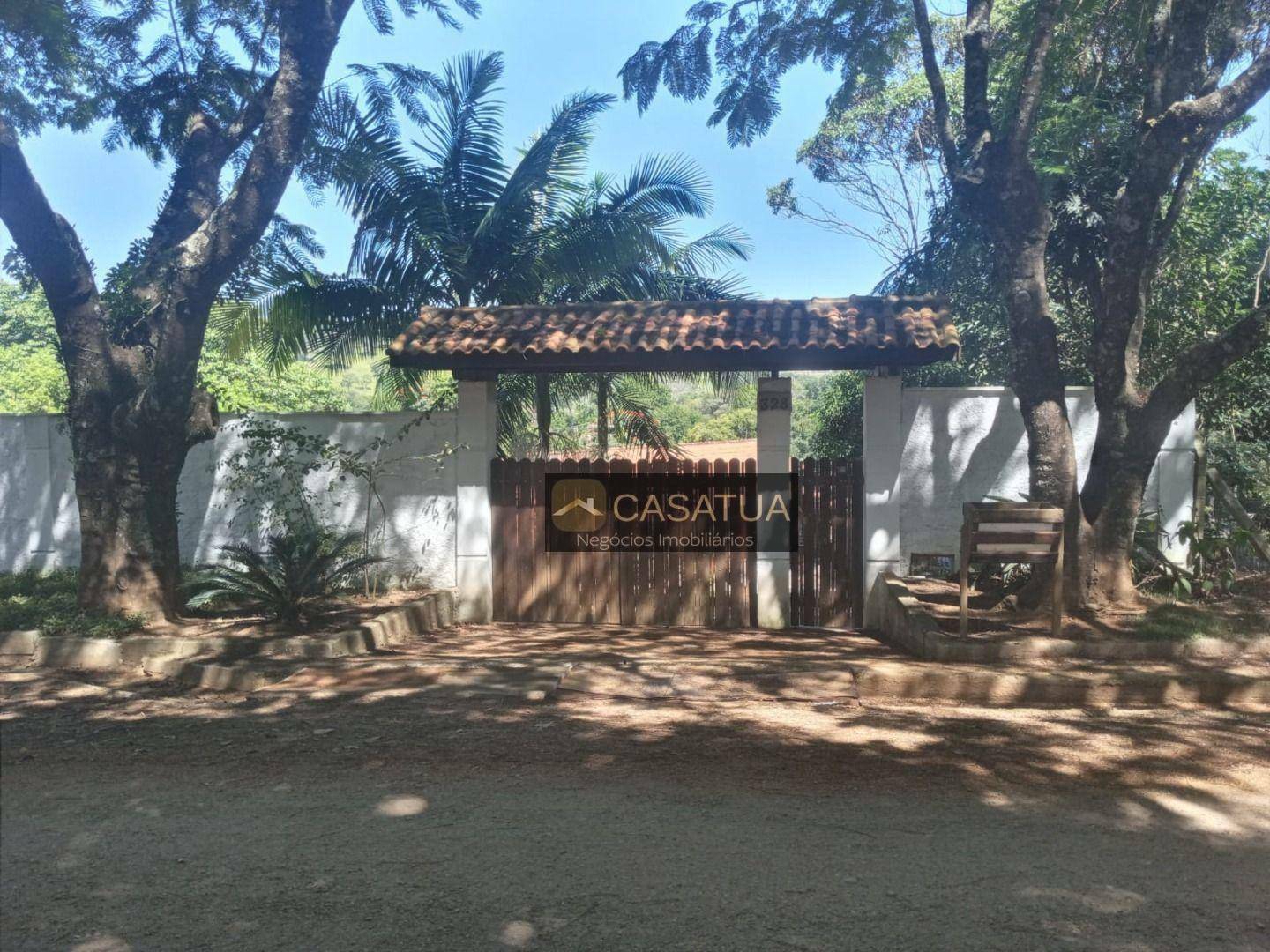 Casa à venda com 3 quartos, 214m² - Foto 9