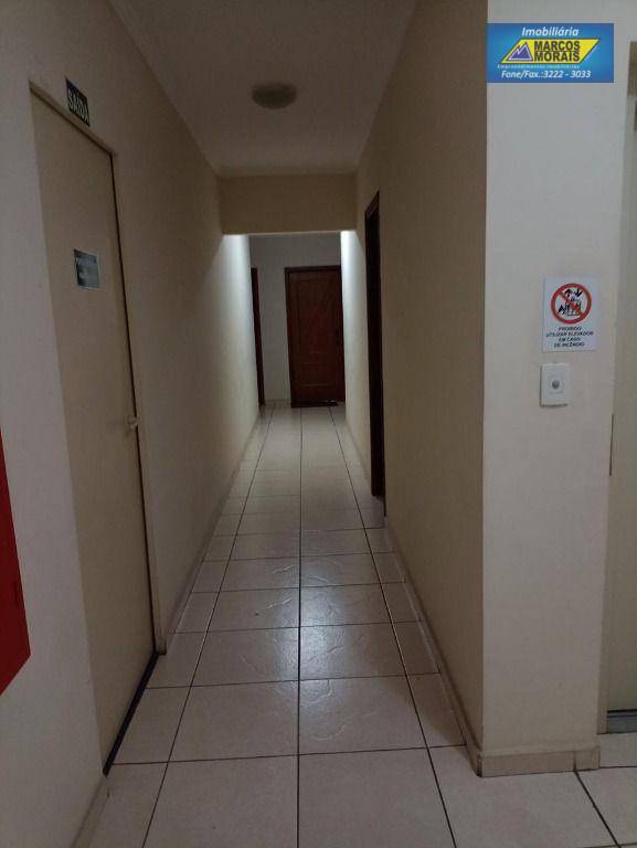 Apartamento à venda com 2 quartos, 63m² - Foto 6