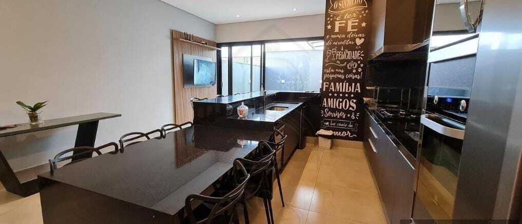 Casa à venda com 3 quartos, 200m² - Foto 18