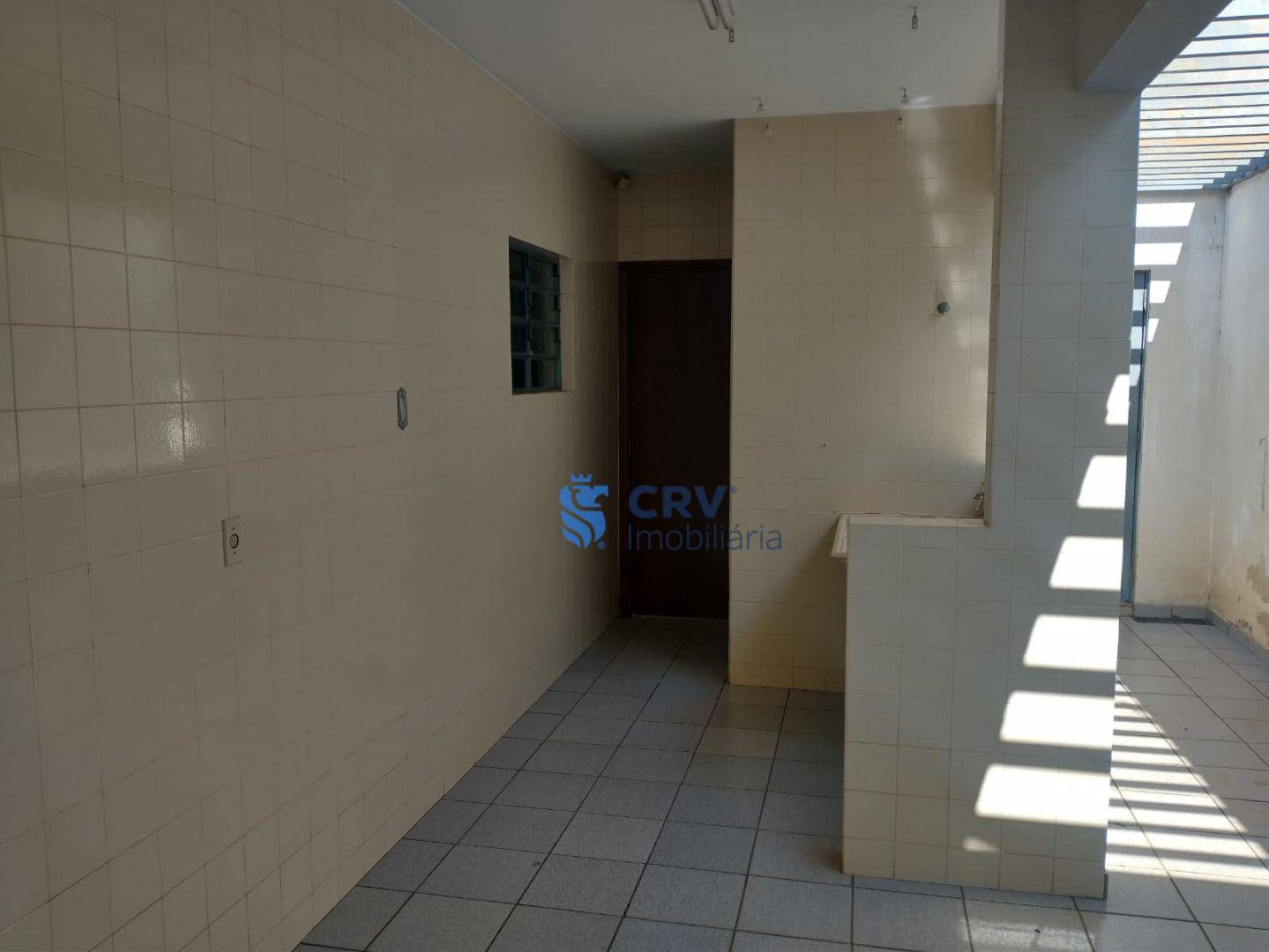 Casa à venda com 3 quartos, 180m² - Foto 12