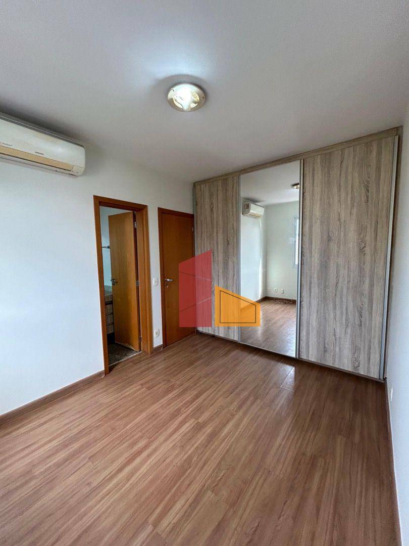 Apartamento à venda com 3 quartos, 115m² - Foto 15