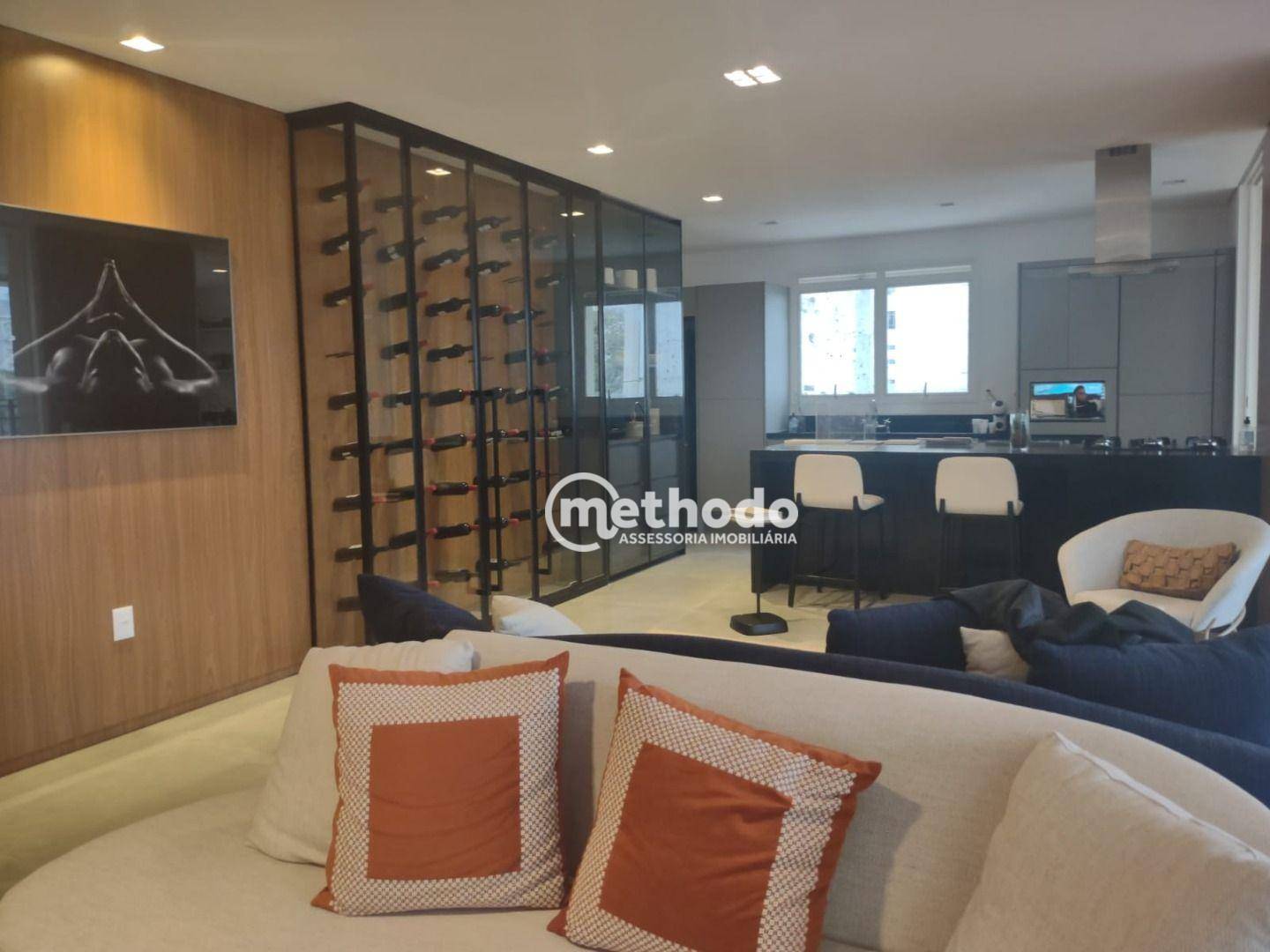 Apartamento à venda com 4 quartos, 256m² - Foto 11