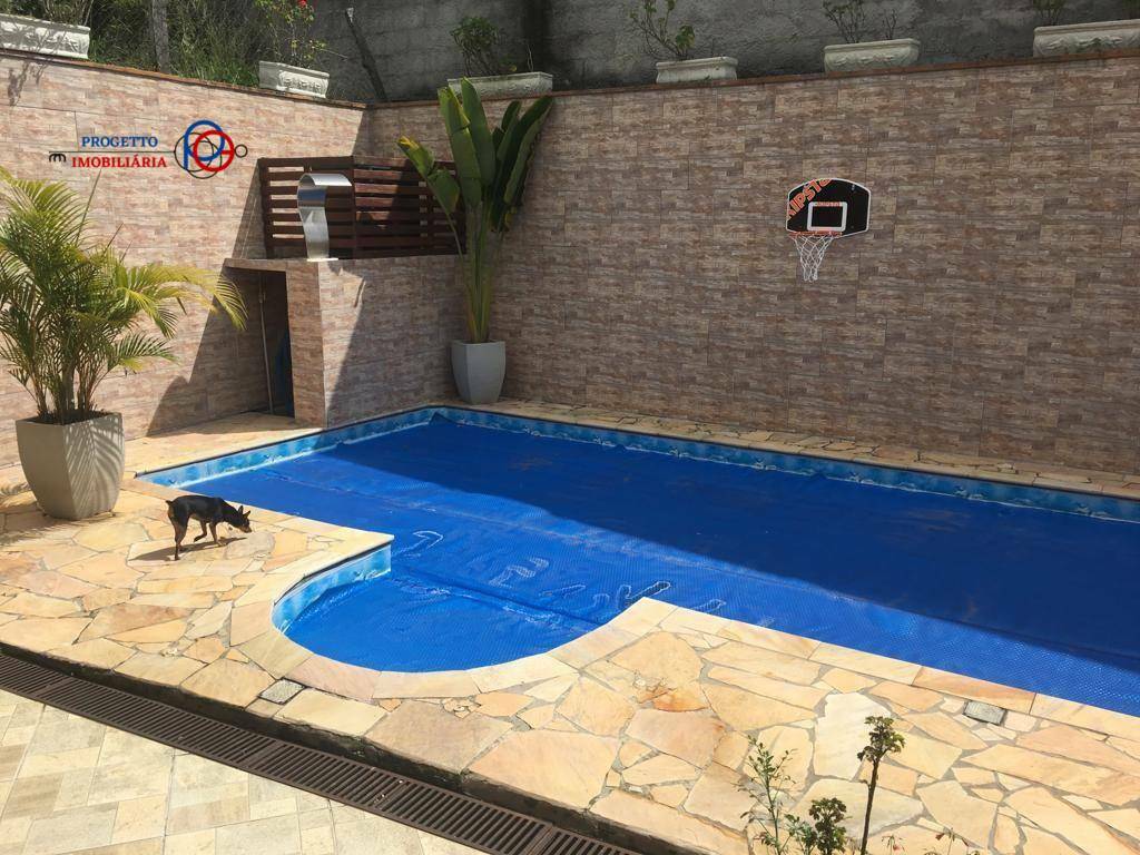 Casa de Condomínio à venda com 5 quartos, 238m² - Foto 18