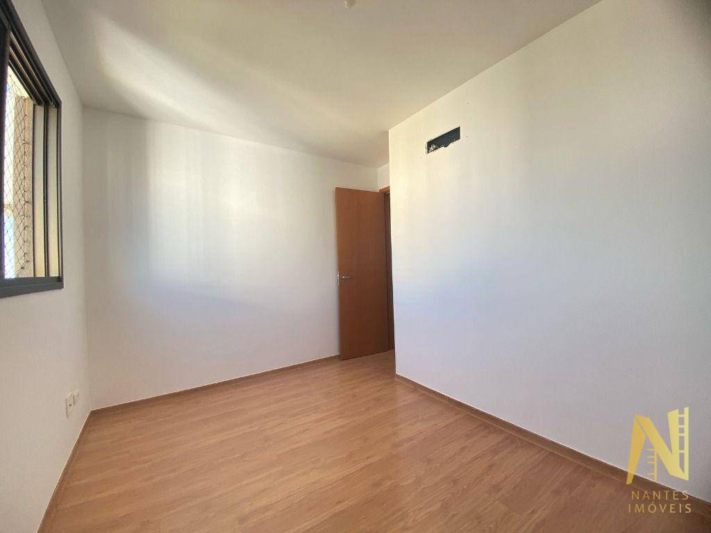 Apartamento para alugar com 3 quartos, 87m² - Foto 19