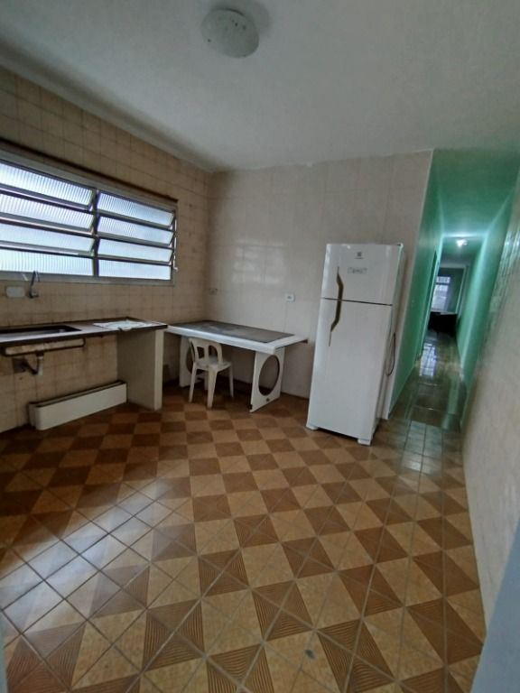 Sobrado para alugar com 3 quartos, 185m² - Foto 11