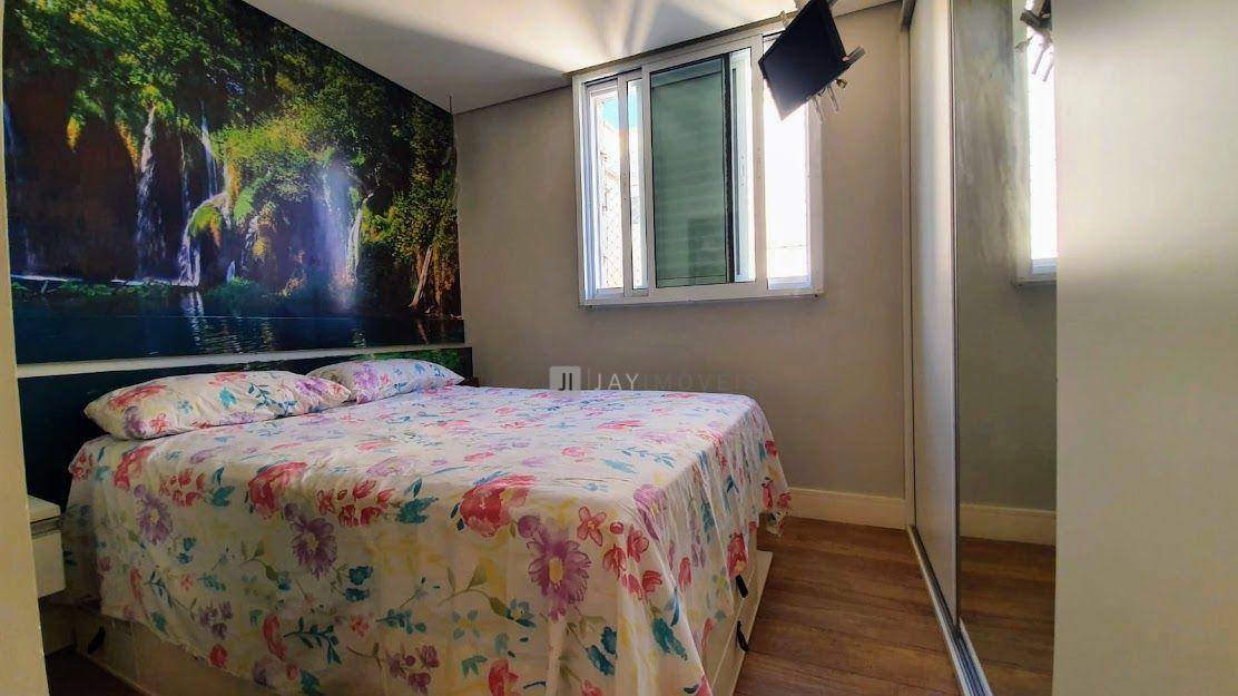 Apartamento à venda com 2 quartos, 67m² - Foto 8