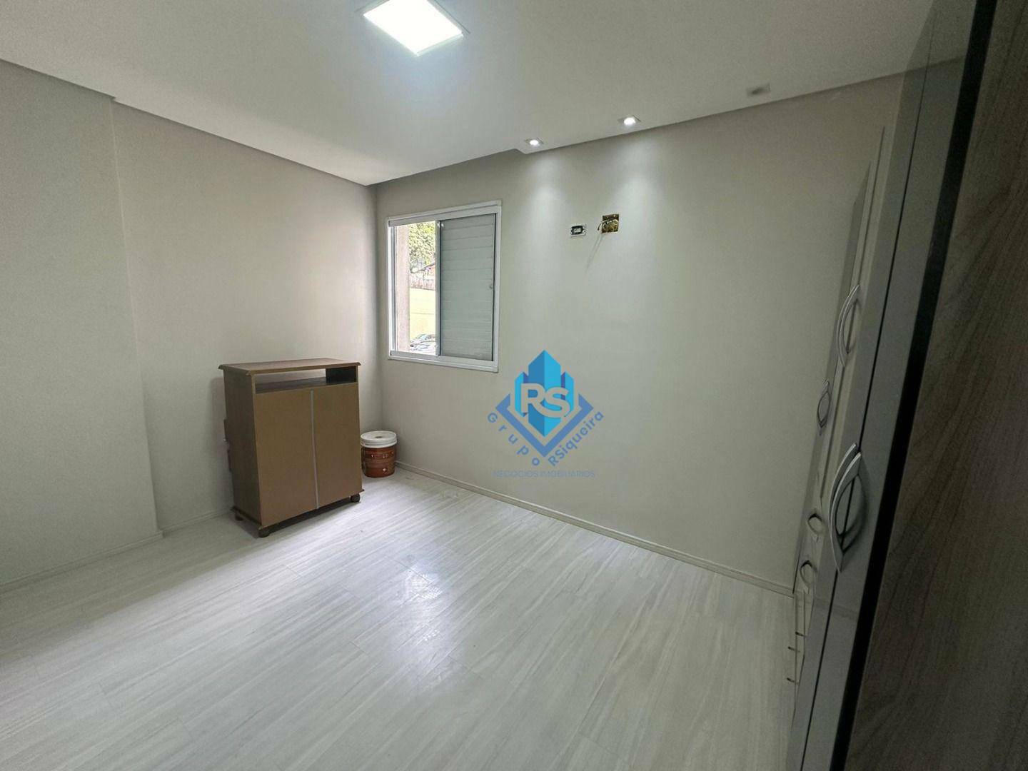 Apartamento para alugar com 2 quartos, 80m² - Foto 12