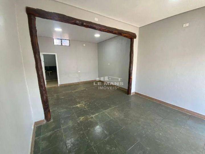 Loja-Salão para alugar, 60m² - Foto 2