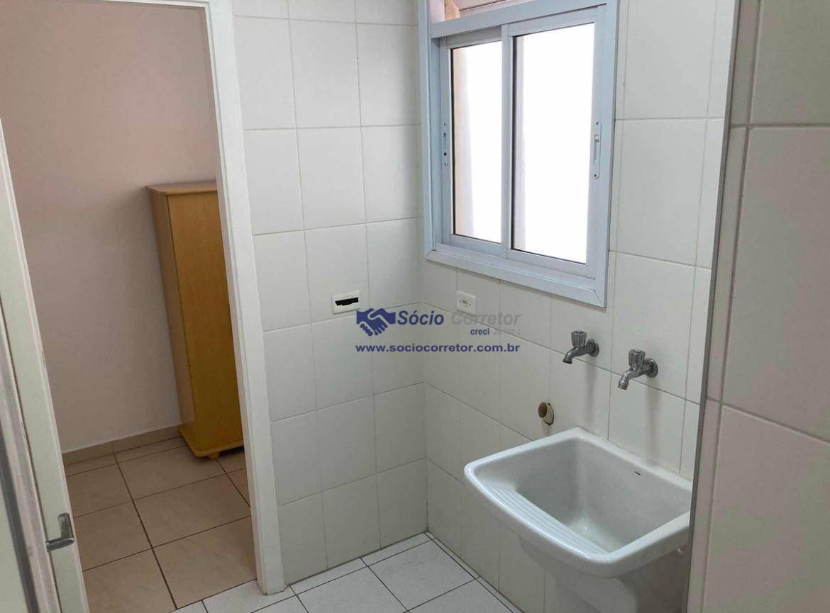 Apartamento à venda com 3 quartos, 95m² - Foto 12