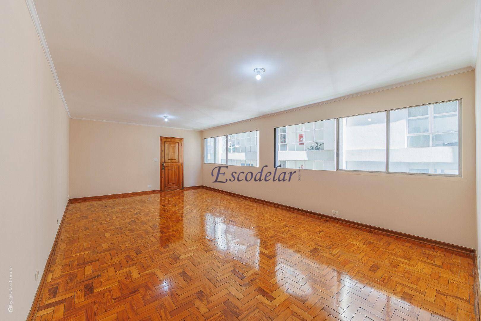 Apartamento à venda com 3 quartos, 125m² - Foto 3