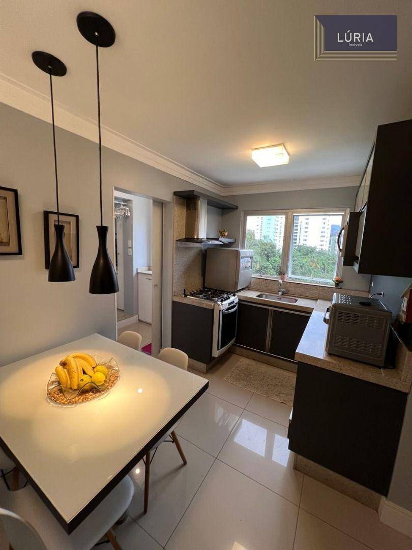 Apartamento à venda com 3 quartos, 133m² - Foto 3