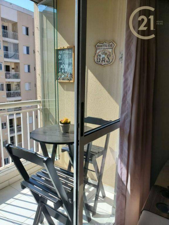 Apartamento à venda com 2 quartos, 65m² - Foto 8