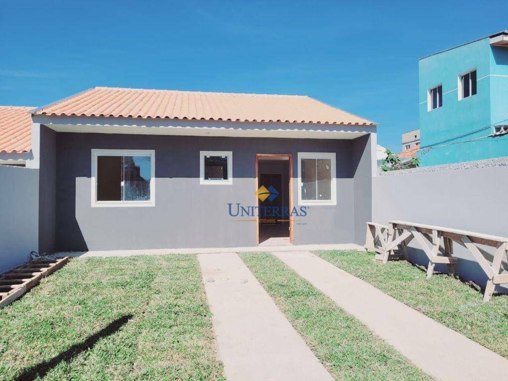 Casa à venda com 3 quartos, 50m² - Foto 1