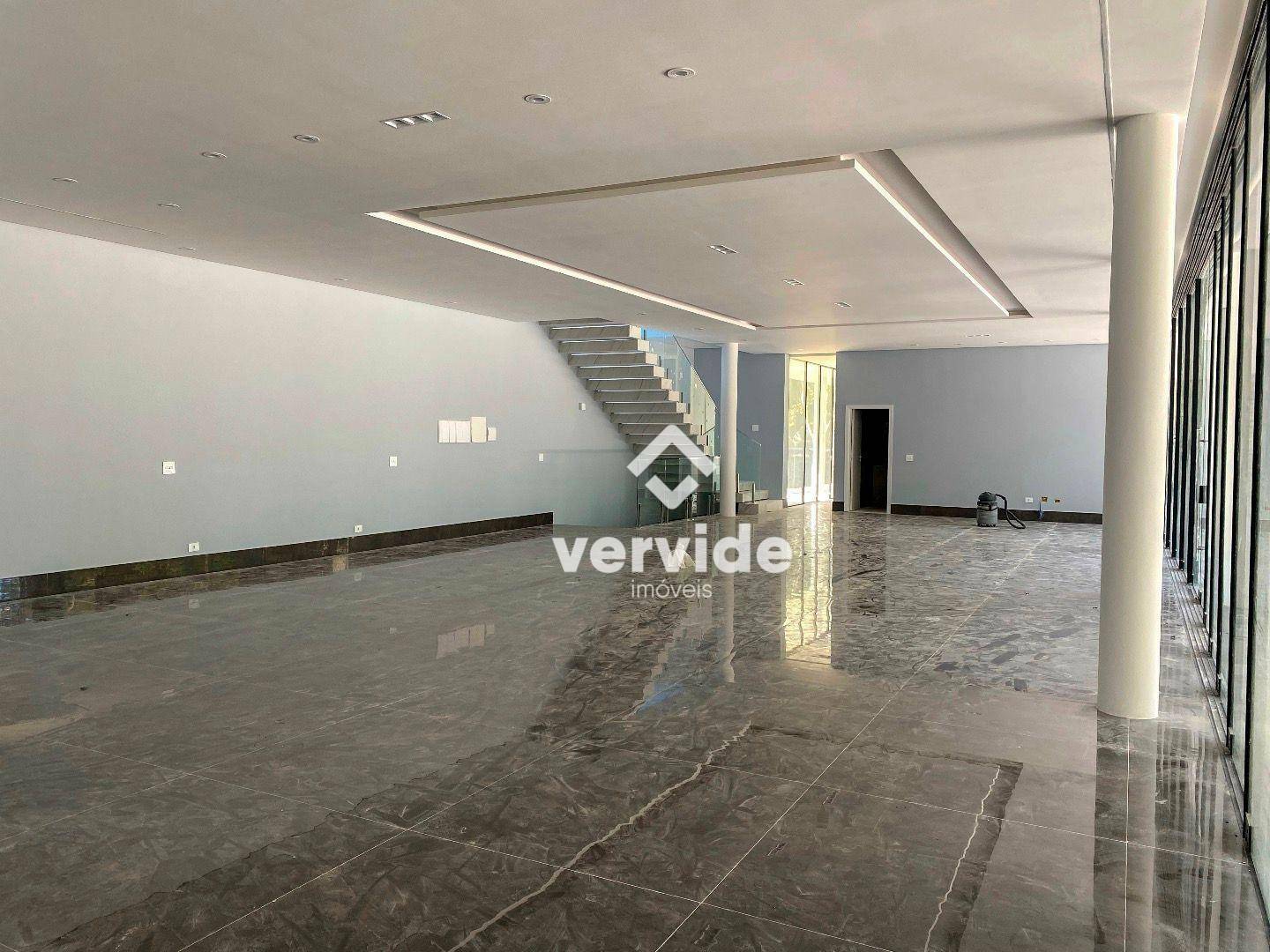 Casa à venda com 4 quartos, 740m² - Foto 6