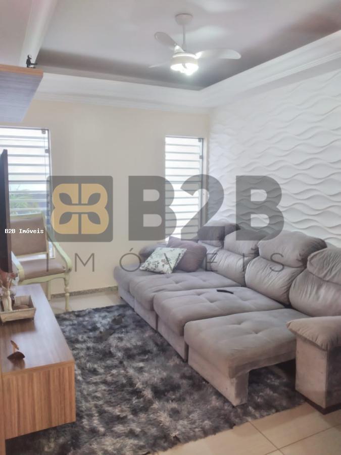 Casa à venda com 3 quartos, 186m² - Foto 6