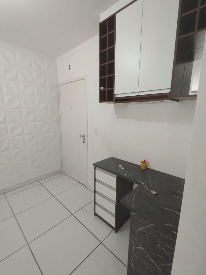 Apartamento para alugar com 2 quartos, 58m² - Foto 17