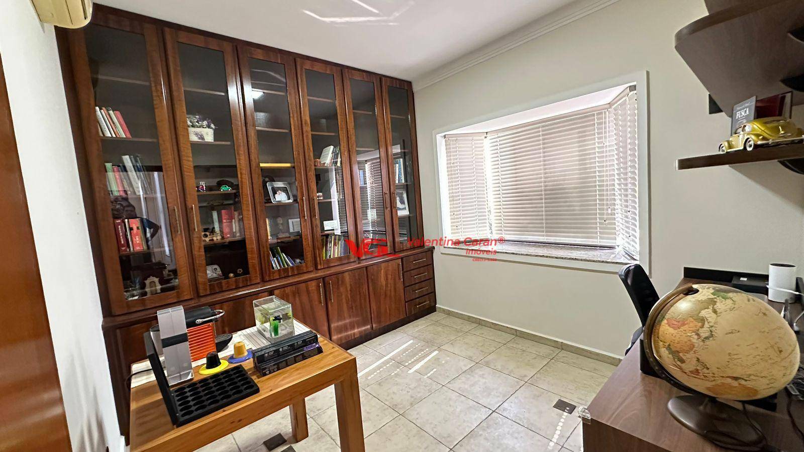 Casa de Condomínio à venda com 4 quartos, 290m² - Foto 7