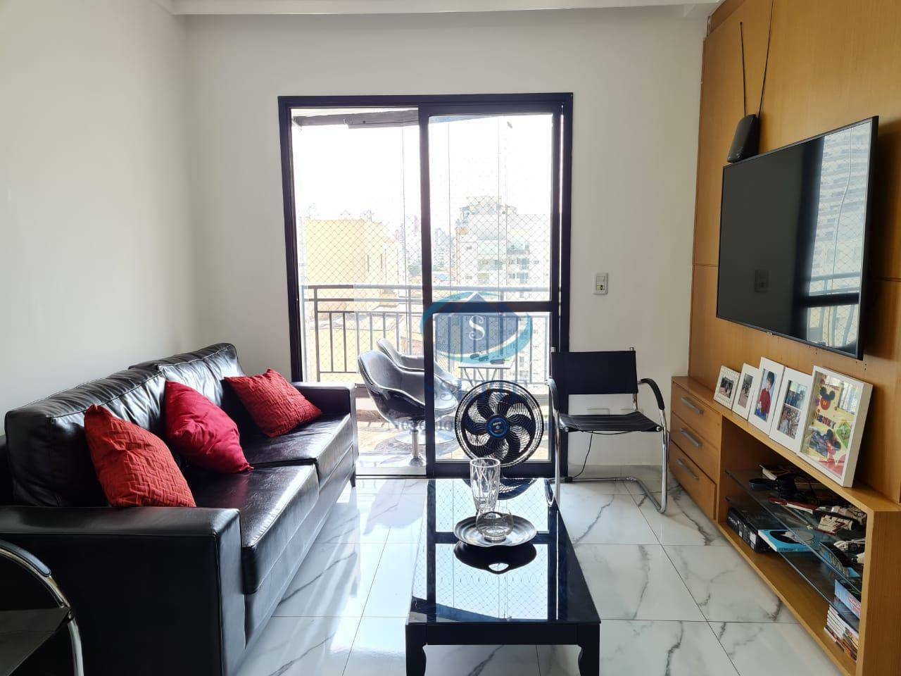 Apartamento à venda com 3 quartos, 84m² - Foto 1