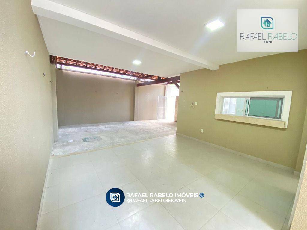 Casa de Condomínio à venda com 4 quartos, 205m² - Foto 4