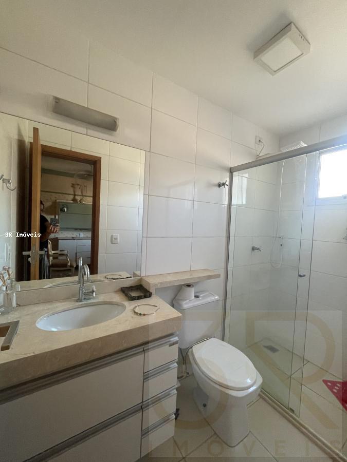 Apartamento para alugar com 3 quartos, 119m² - Foto 17