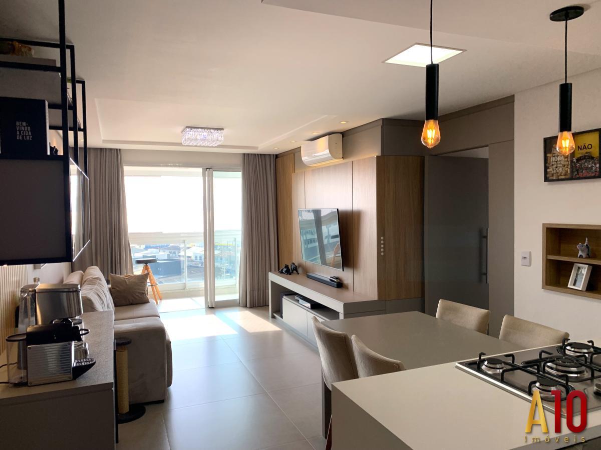 Apartamento à venda com 2 quartos, 83m² - Foto 7