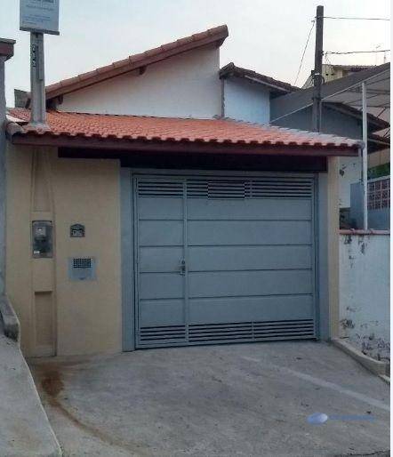 Casa à venda com 2 quartos, 89m² - Foto 1