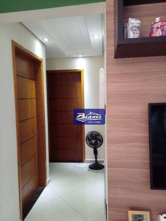 Apartamento à venda com 2 quartos, 55m² - Foto 9