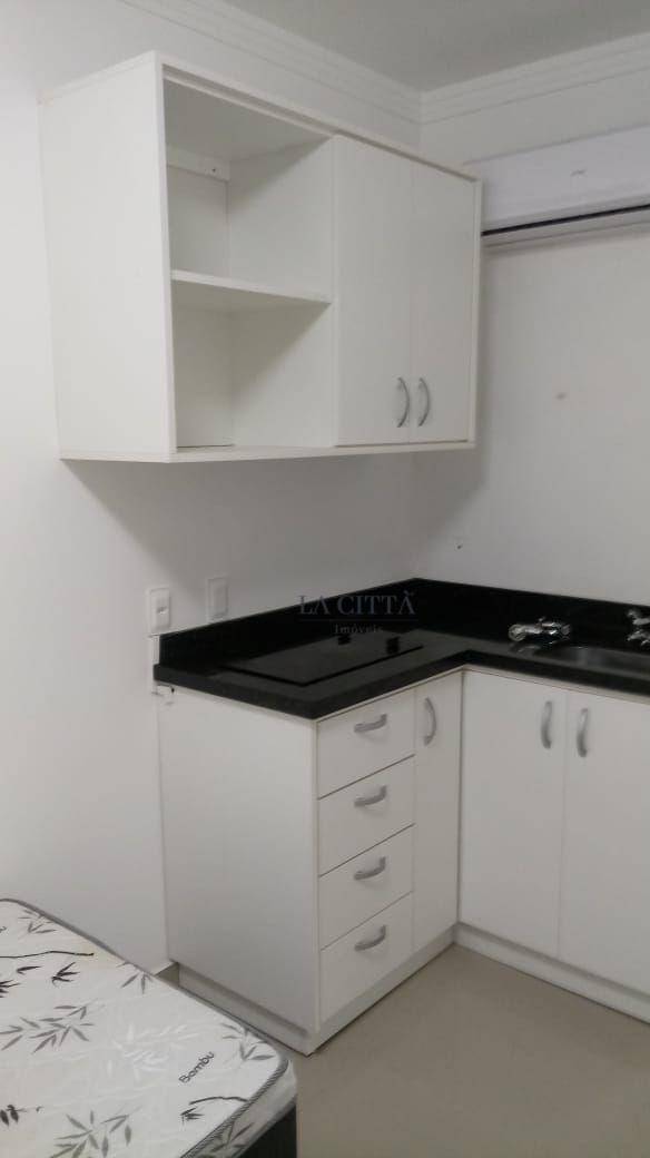 Apartamento à venda com 5 quartos, 15m² - Foto 24