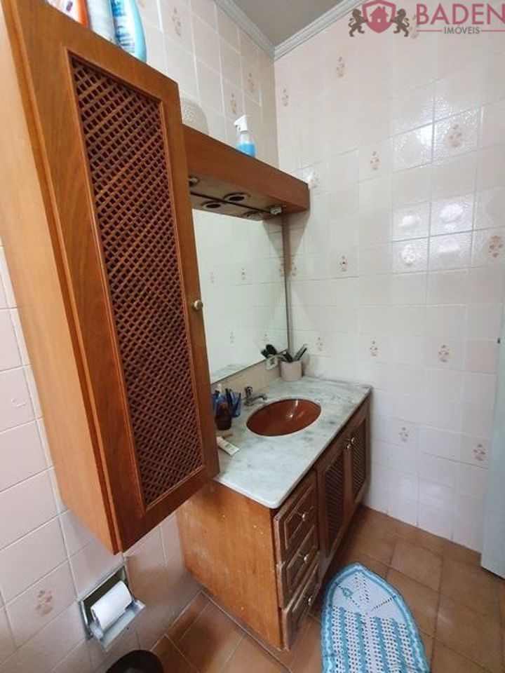 Apartamento à venda com 2 quartos, 62m² - Foto 4