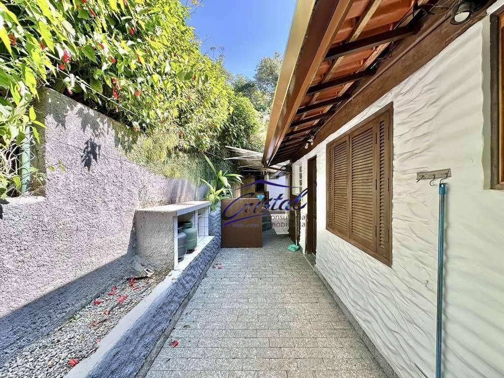 Casa de Condomínio à venda e aluguel com 3 quartos, 473m² - Foto 59