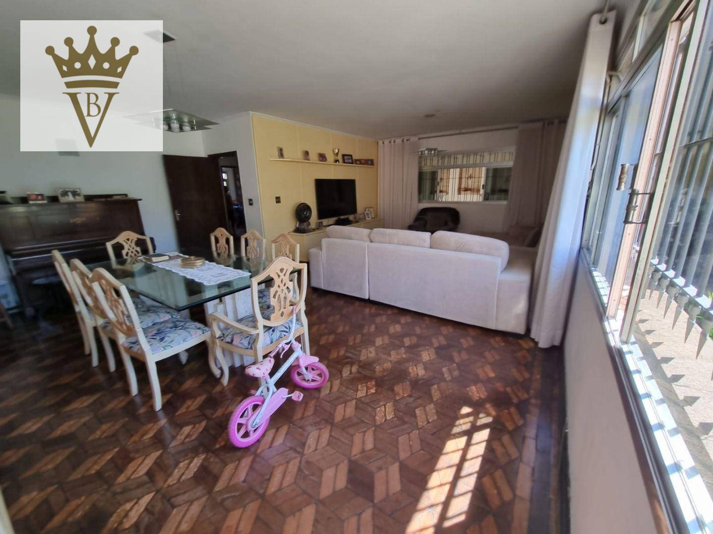 Casa à venda com 5 quartos, 300m² - Foto 5