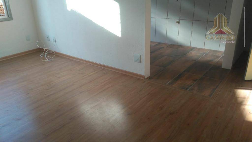 Apartamento à venda com 2 quartos, 61m² - Foto 1