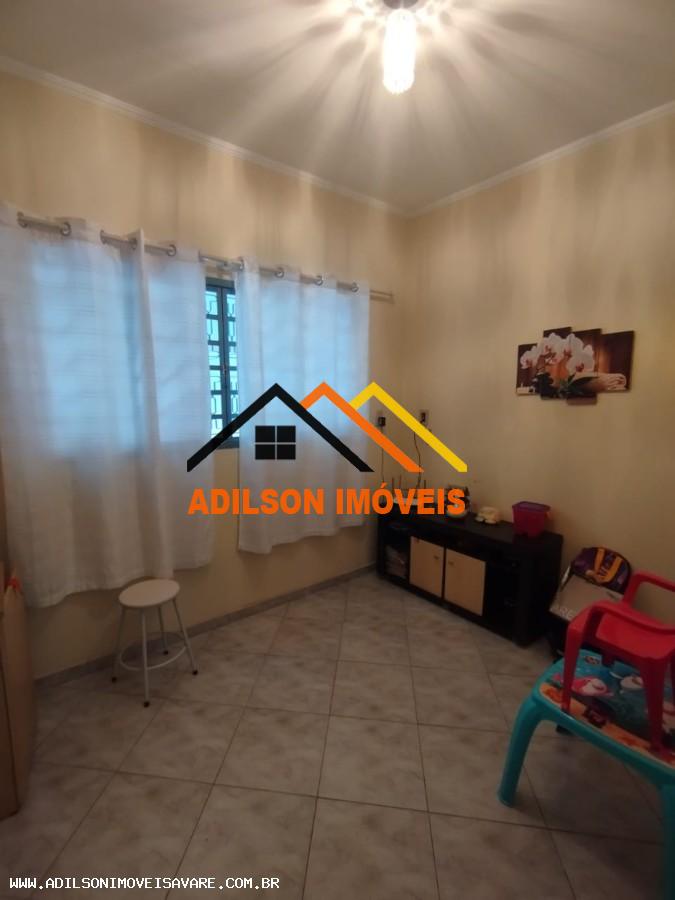 Casa à venda com 3 quartos, 272m² - Foto 5