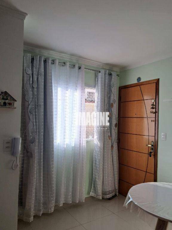 Apartamento à venda com 1 quarto, 32m² - Foto 1