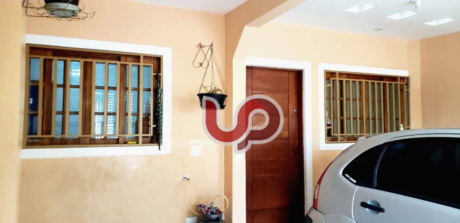 Sobrado à venda com 3 quartos, 89m² - Foto 1