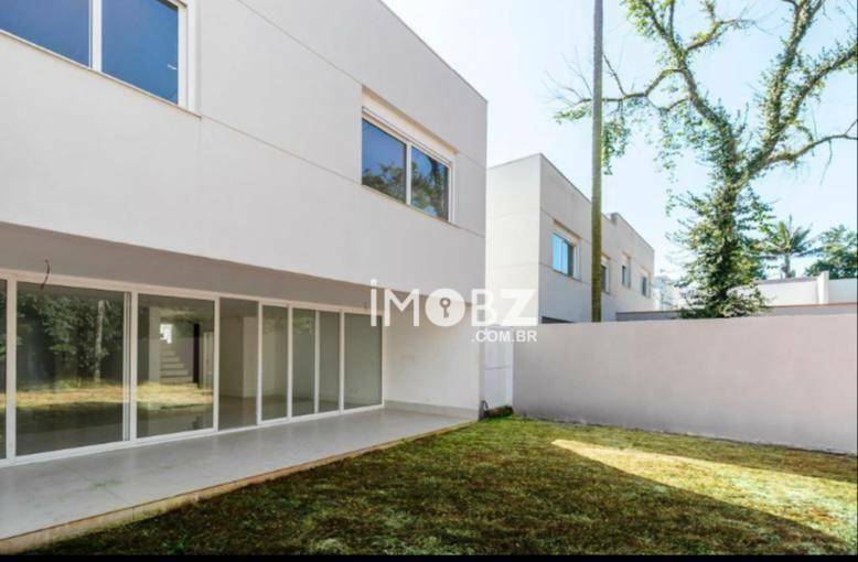 Casa de Condomínio à venda com 4 quartos, 770m² - Foto 2