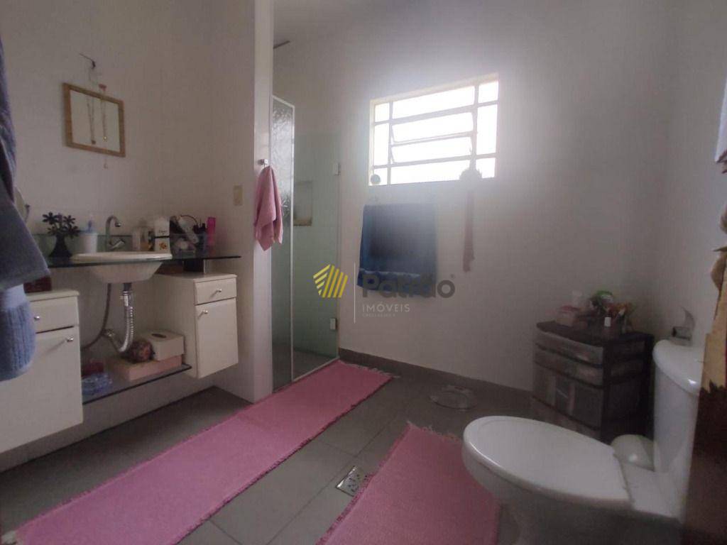 Sobrado à venda com 3 quartos, 237m² - Foto 6