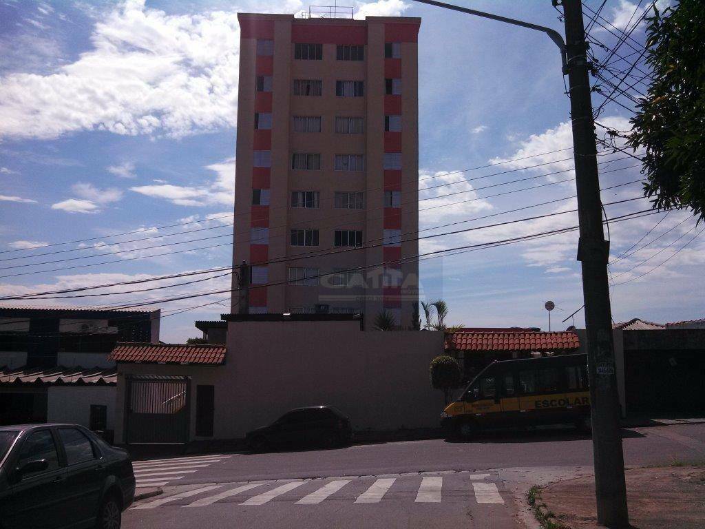 Apartamento à venda com 2 quartos, 53m² - Foto 2