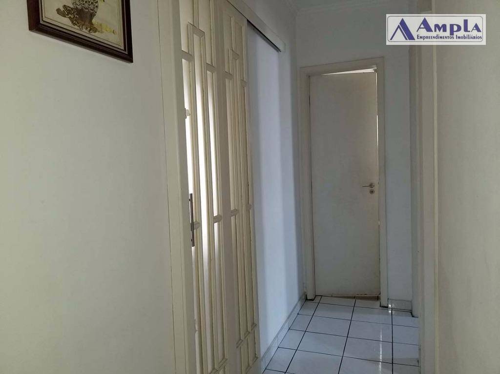 Apartamento à venda com 2 quartos, 56m² - Foto 9