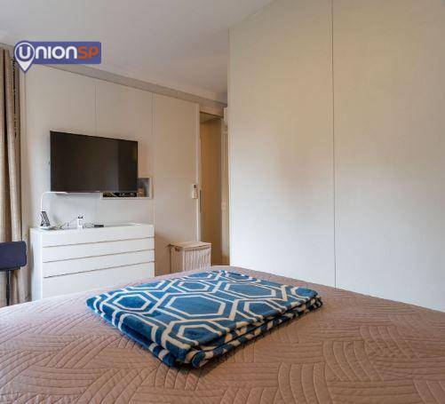 Apartamento à venda com 4 quartos, 223m² - Foto 14